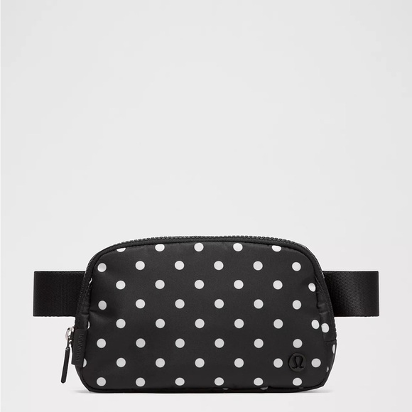 lululemon athletica Handbags - Lululemon Everywhere Belt Bag 1L- Simple Polka White Black/Black